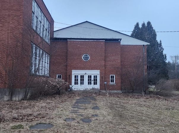 108 School St, Genesee, PA 16923