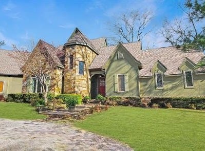 23280 E Horseshoe Bend Road, Park Hill, OK 74451