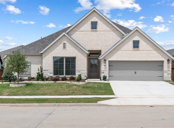 168 Sandie Drive, Rhome, TX 76078