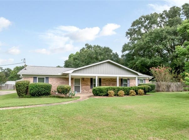 6730 Oak Drive, Theodore, AL 36582