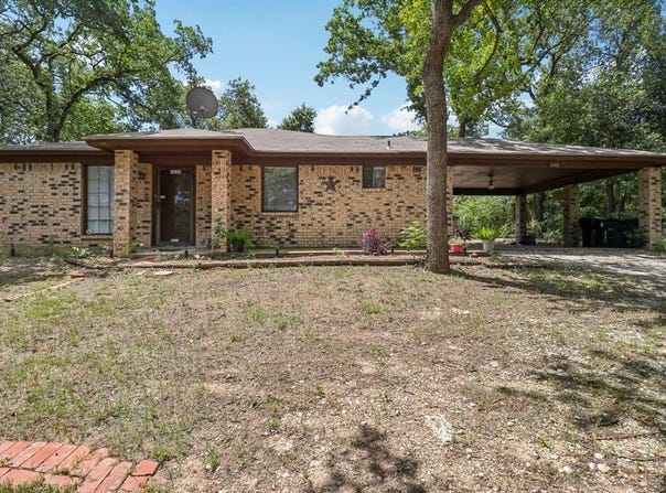 5624 Midway Road, Weatherford, TX 76085