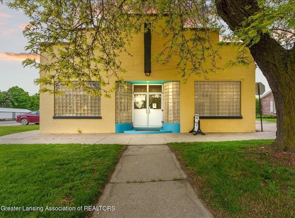 216 W Main Street, Carson City, MI 48811