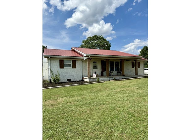 6469 Beacon Light Road, Whitesburg, TN 37891