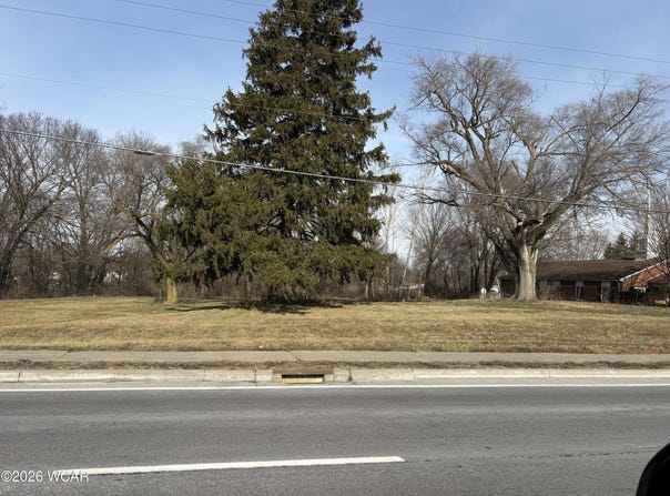 2525 Harding Highway, Lima, OH 45804