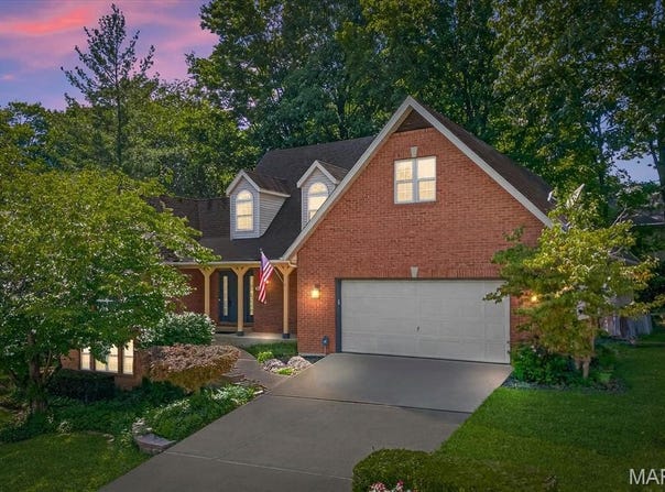 1029 Stonybrook Drive, O'Fallon, IL 62269