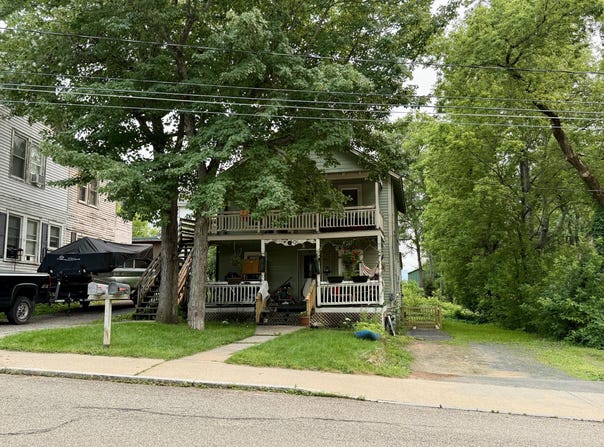41 School Street, Lake Placid, NY 12946