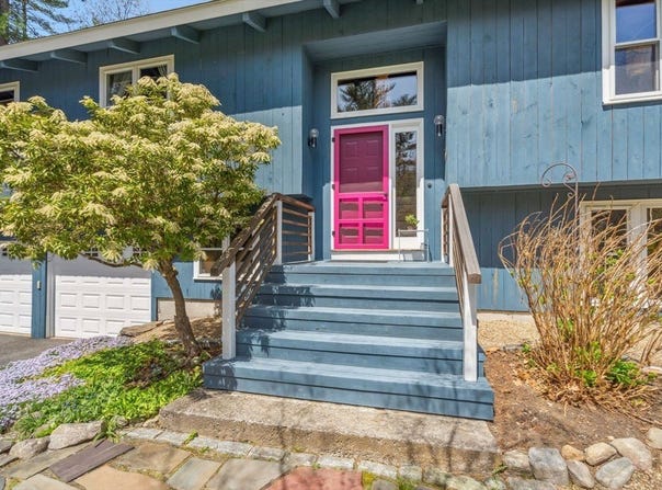 50 Lowell Dr, Stow, MA 01775