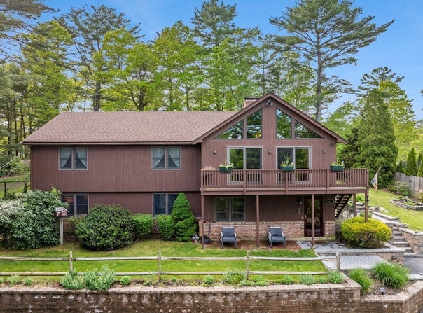 111 Esta Road, Plymouth, MA 02360