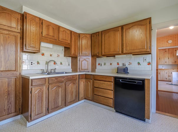 113 Wardwell Point Road, Penobscot, ME 04476