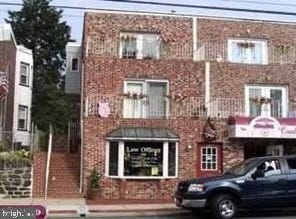 227 MACDADE Boulevard, COLLINGDALE, PA 19023