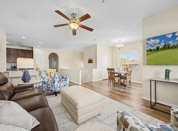 7726 E BASELINE Road, Mesa, AZ 85209