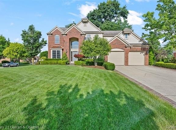 1760 Bedlington Court, Rochester Hills, MI 48307
