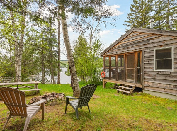 100 Bear Path, Rangeley, ME 04970