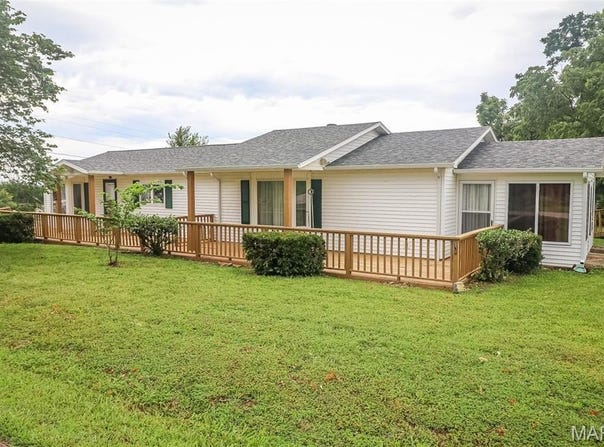 700 N High Street, Iberia, MO 65486