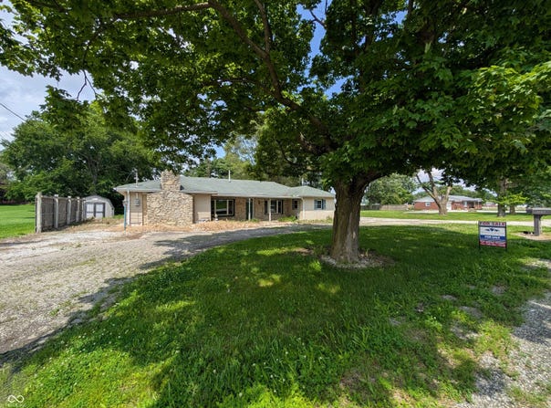 1406 W US Hwy 52, Rushville, IN 46173