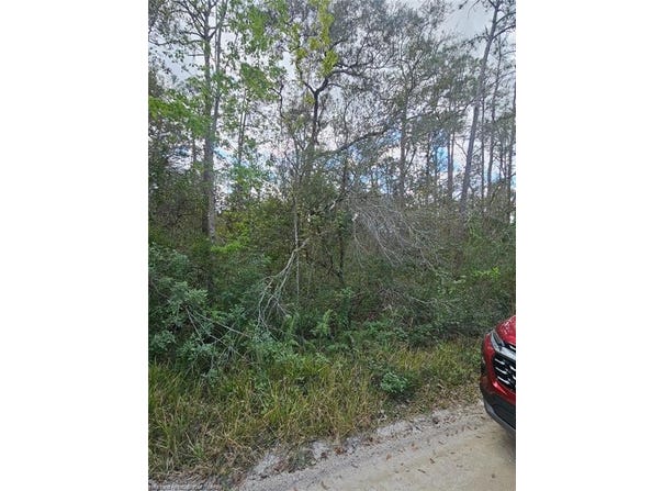 801 Canal Way, Sebring, FL 33875