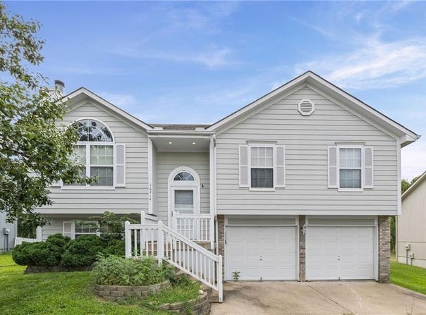 16414 Hight Avenue, Belton, MO 64012