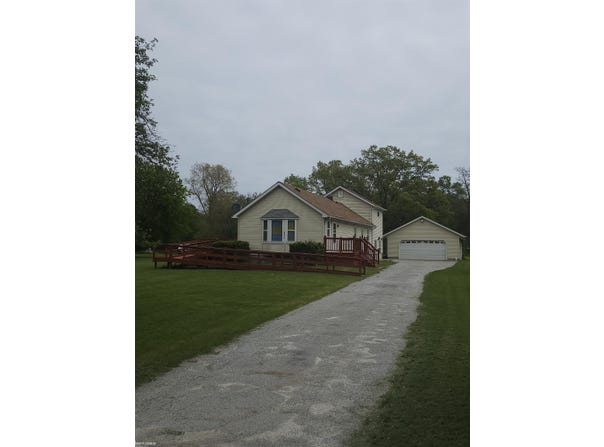 4674 Meadowlawn, Fort Gratiot, MI 48059