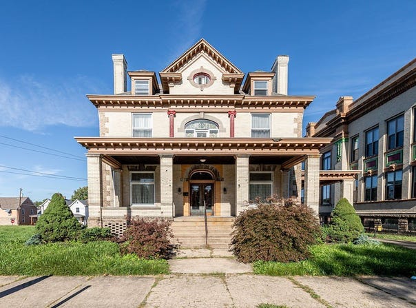149 N Gallatin Avenue, Uniontown, PA 15401