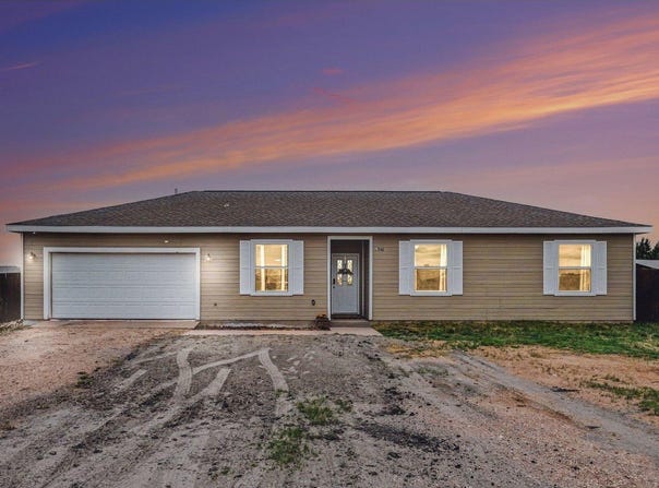 9548 Mcguire Ave, Carr, CO 80612