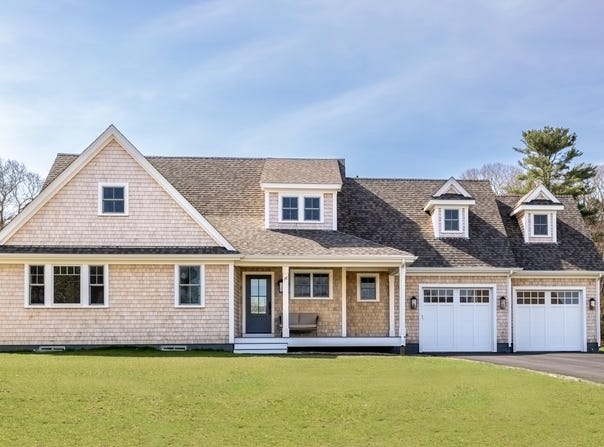 18 Seneca Lane, Sandwich, MA 02563