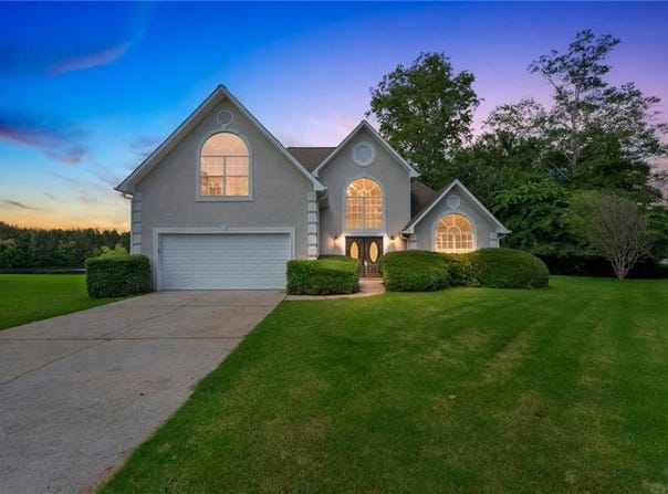 164 GLENEAGLES Way, Fayetteville, GA 30215