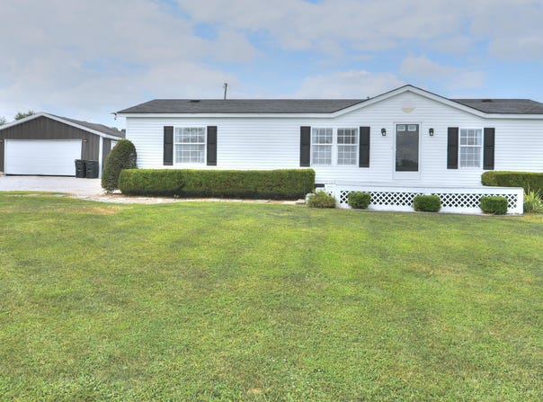 298 East Evans Road, Tollesboro, KY 41189