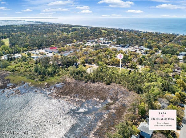 306 Elizabeth Drive, Oak Island, NC 28465