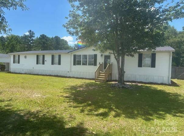 9552 Flat Creek Road, Kershaw, SC 29720