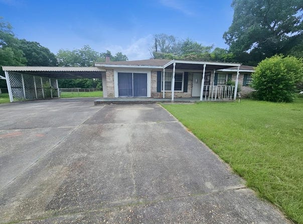 228 Sharon Lane, Ozark, AL 36360