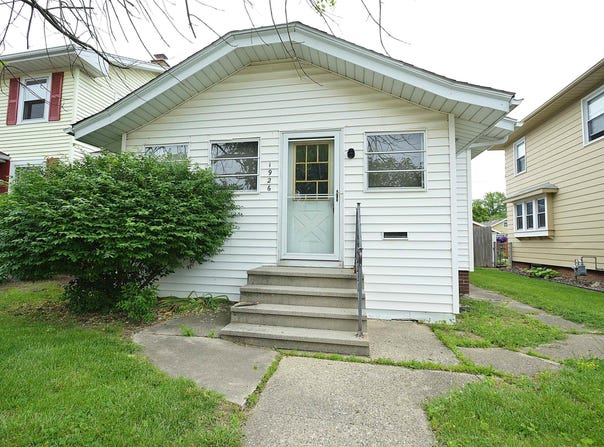 1926 Oakland, Fort Wayne, IN 46808