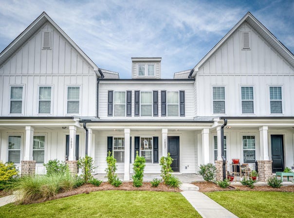 1005 Swamp Harrier Avenue, Ravenel, SC 29470