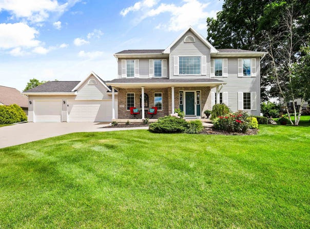 1217 N Thompson Road, Sun Prairie, WI 53590