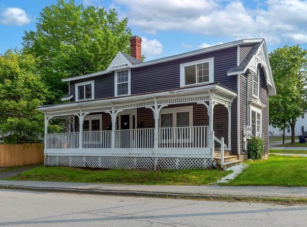 176 Court Street, Bangor, ME 04401