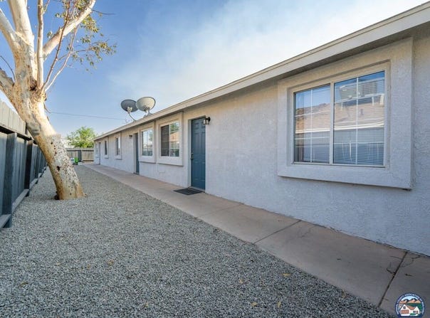 343 E Hamilton Ave, El Centro, CA 92243