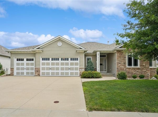 4060 Monarch Avenue, Marion, IA 52302