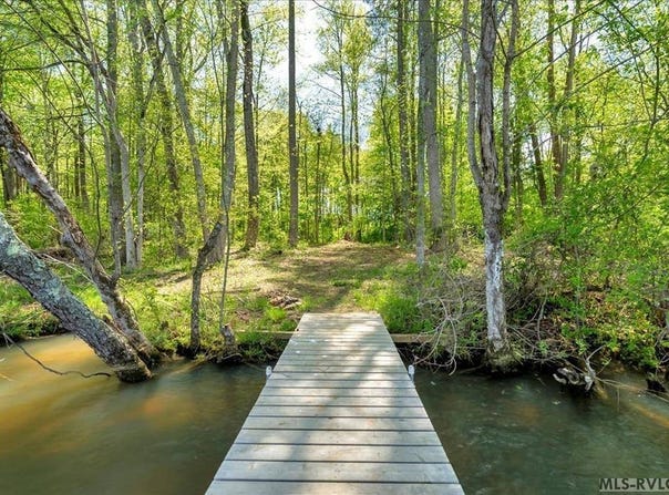 594 Ferry Landing Drive, Boydton, VA 23917