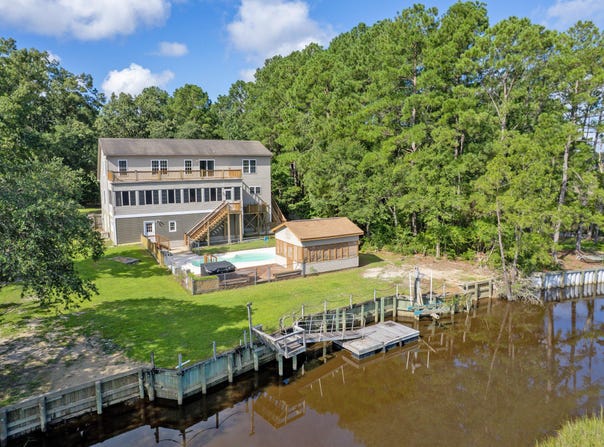 8597 Doar Road, Awendaw, SC 29429