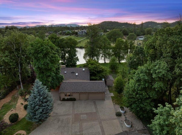 1399 OR-234, Eagle Point, OR 97524