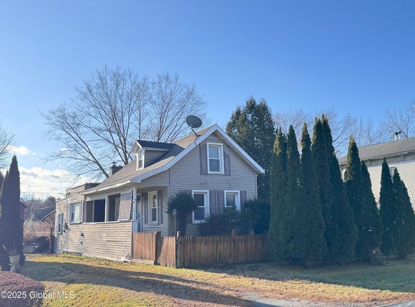 14 County Route 59A, Cambridge, NY 12028