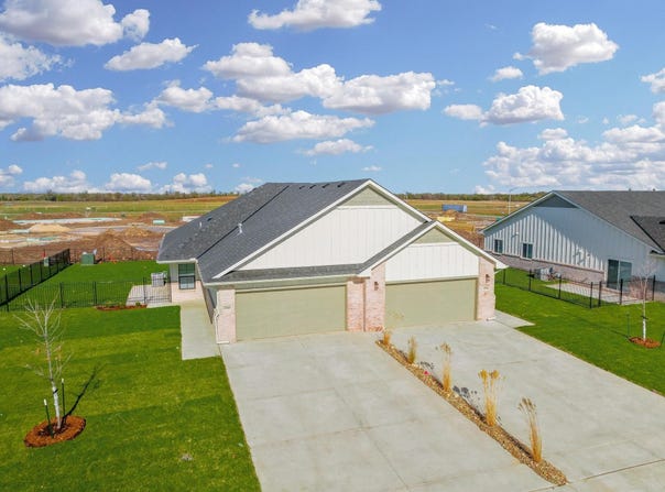 2436 S Pronghorn St, Goddard, KS 67052