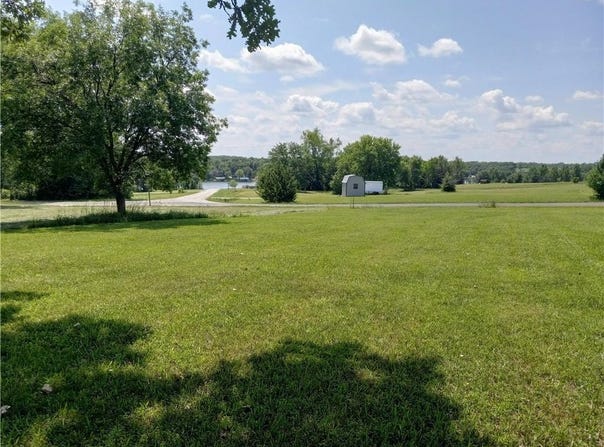 Lake Viking Terrace lot: 2678, Altamont, MO 64620