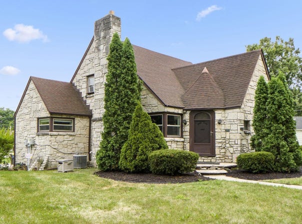 900 N Van Buren Street, Auburn, IN 46706-1144