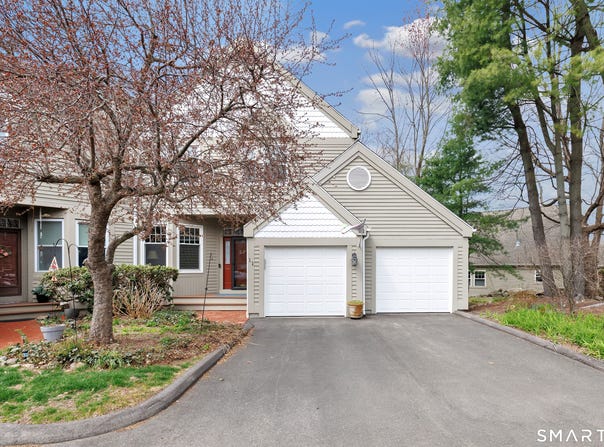 11 Greystone, Shelton, CT 06484