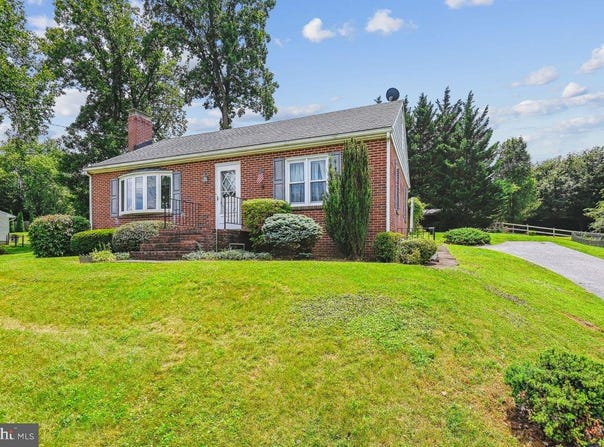 135 SMITH AVENUE, WESTMINSTER, MD 21157