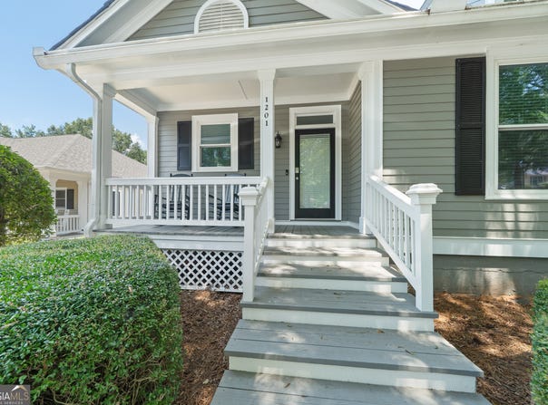 1201 Marina Cove, Greensboro, GA 30642