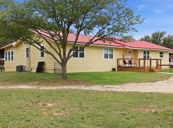 200 Wheat Circle, Blackwell, TX 79506