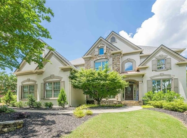 5825 LAUREL OAK Drive, Suwanee, GA 30024