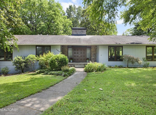 12400 Hound Ears Point, Knoxville, TN 37934