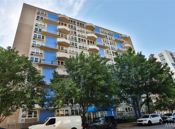 210 N 17th Street, St Louis, MO 63103